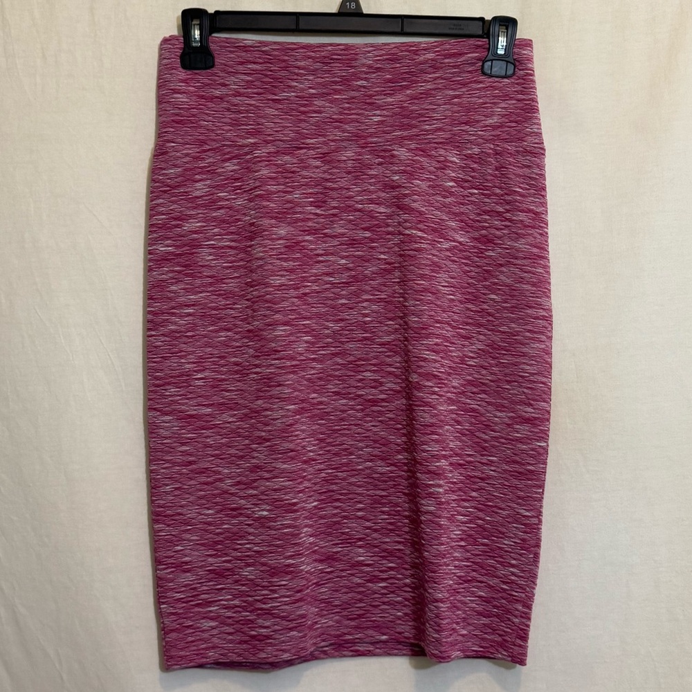 C-159 LuLaRoe Pink‎ & White Pull on MIDI Skirt Size L
